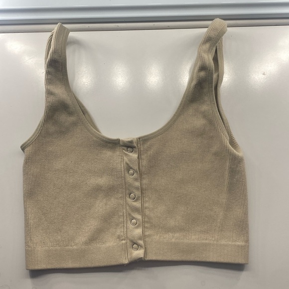 Barley worn nice beige crop top with buttons, Size small - Picture 1 of 3